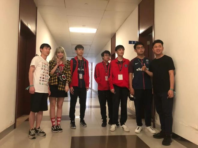 TI报道：茶队队员感染新冠，该何去何从？能让Ehome顶替吗？