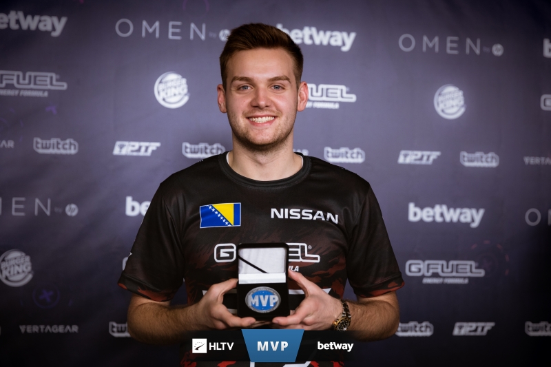 【预测】2020KPL秋季赛11.6赛程，重庆QGhappy vs RW侠，成都AG超玩会 vs 佛山GK